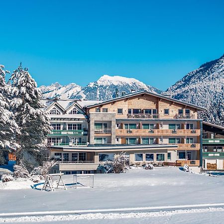 Hotel Foehrenhof Stanzach Dış mekan fotoğraf