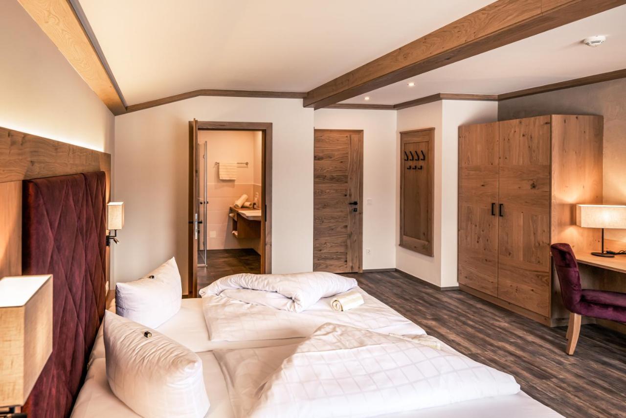 Hotel Foehrenhof Stanzach Dış mekan fotoğraf