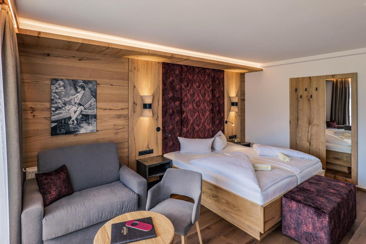 Hotel Foehrenhof Stanzach Dış mekan fotoğraf